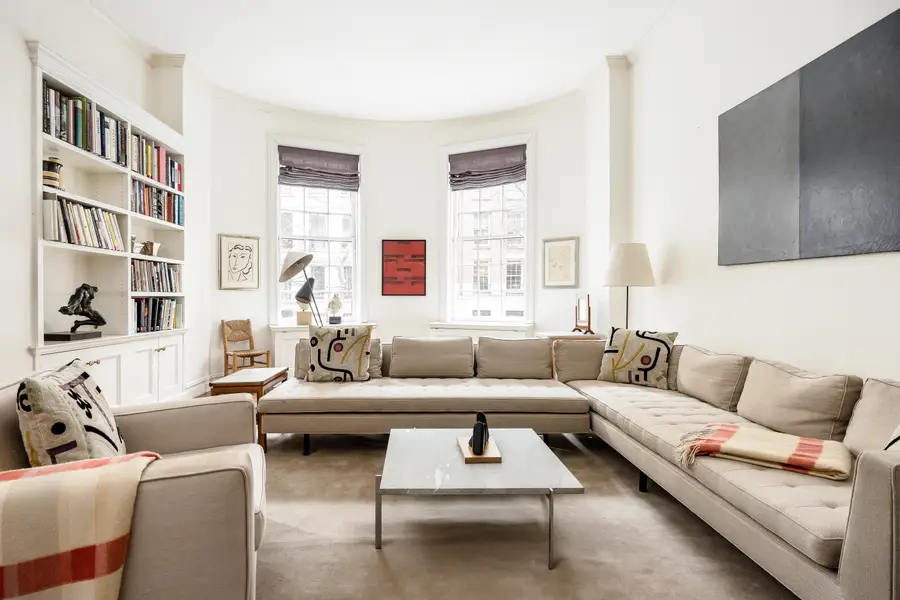 38 E 63rd Street, Manhattan, NY 10065 - #2