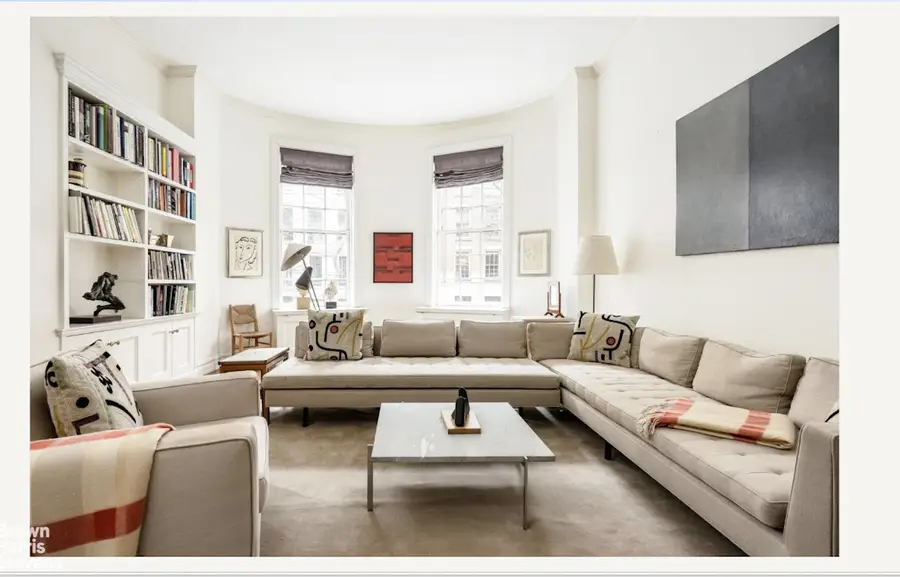 38 E 63rd Street, Manhattan, NY 10065 - #2