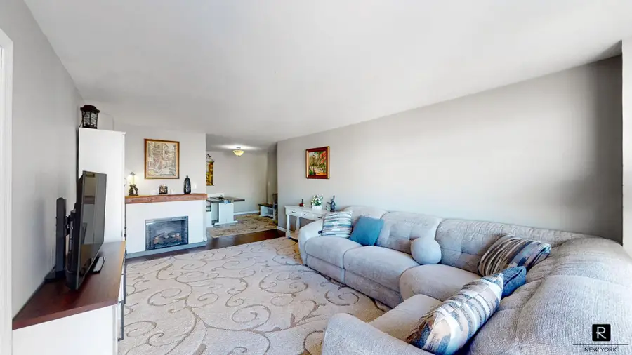 1020 Grand Concourse #17-V, Bronx, NY 10451 - #2