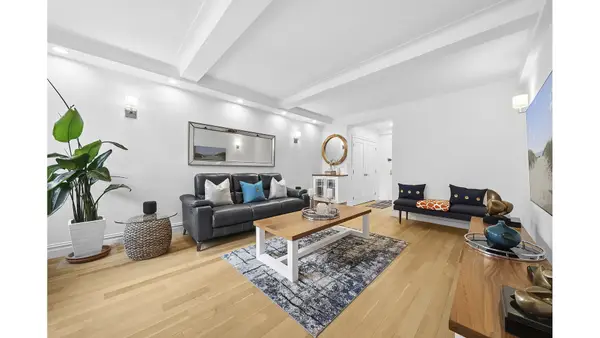 41 W 72nd Street #10C, Manhattan, NY 10023