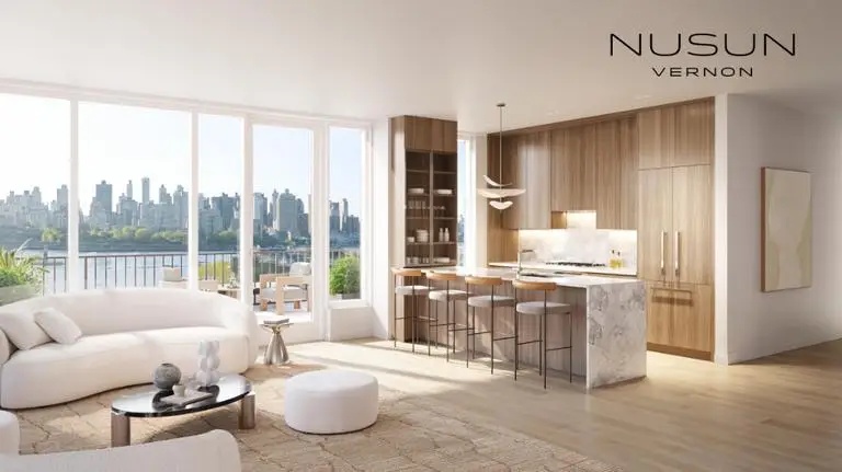 30-55 Vernon Boulevard #PHB, Queens, NY 11102 - #2