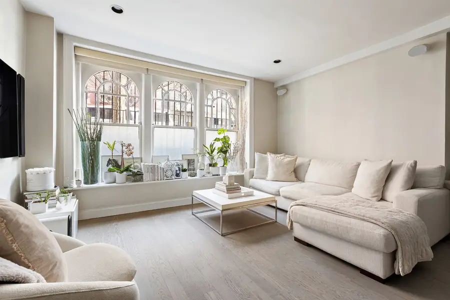 220 E 5th Street #2, Manhattan, NY 10003 - #2