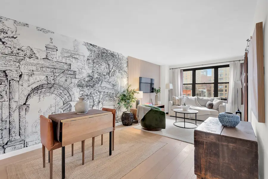 245 E 25th Street #8L, Manhattan, NY 10010 - #3