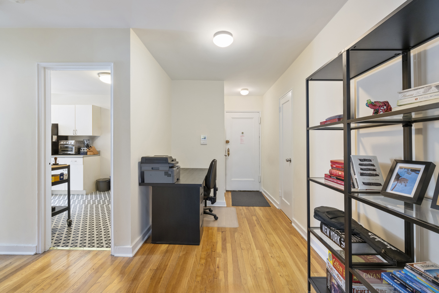 143 Bennett Avenue #2R, Manhattan, NY 10040 - #2