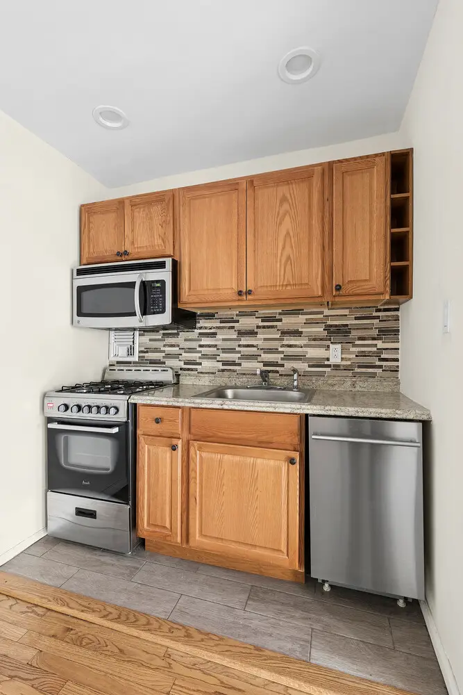 1420 York Avenue #4B, Manhattan, NY 10021 - #3