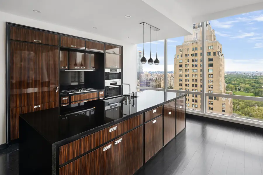 157 W 57th Street #38F, New York, NY 10019 - #3