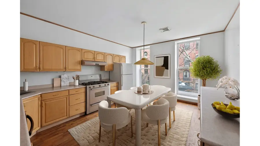 214 E 17th Street, Manhattan, NY 10003 - #2