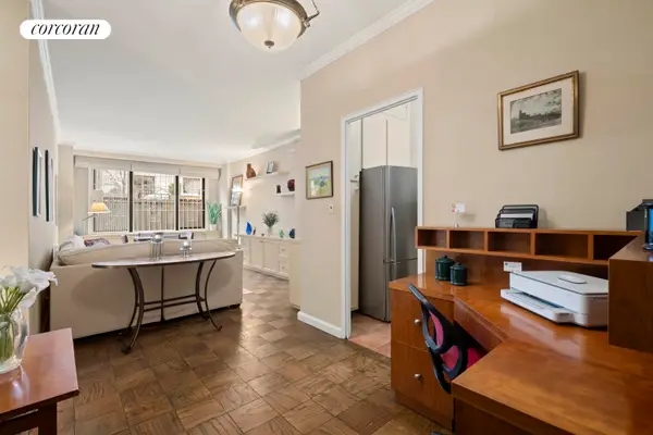 130 E 18th Street #1S, Manhattan, NY 10003