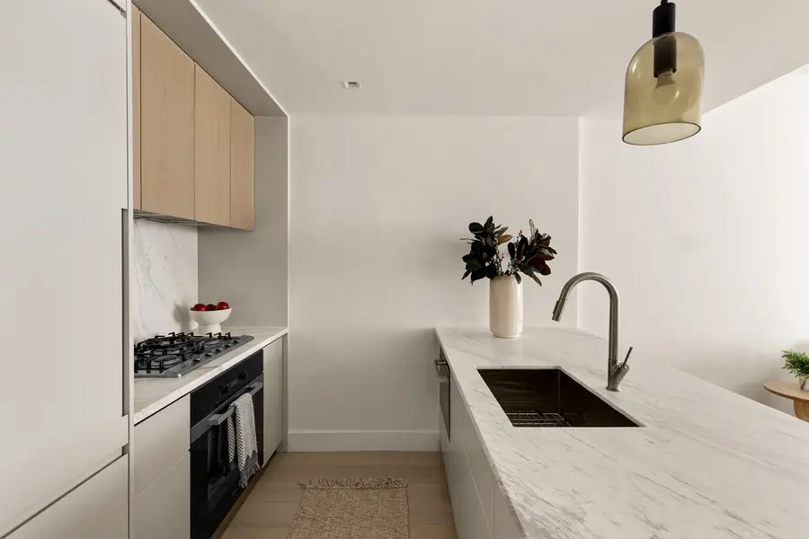 208 Delancey Street #2D, Manhattan, NY 10002 - #3