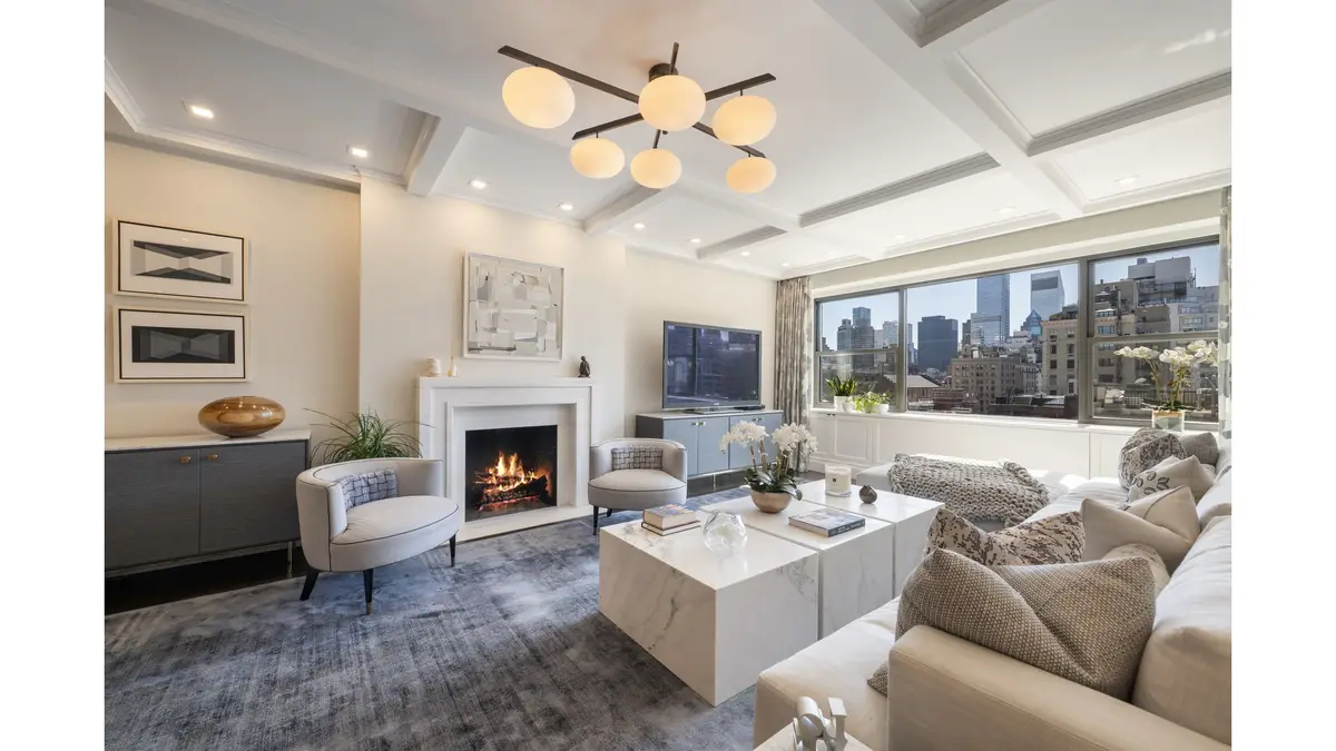 700 Park Avenue #11C, New York, NY 10021 - #1