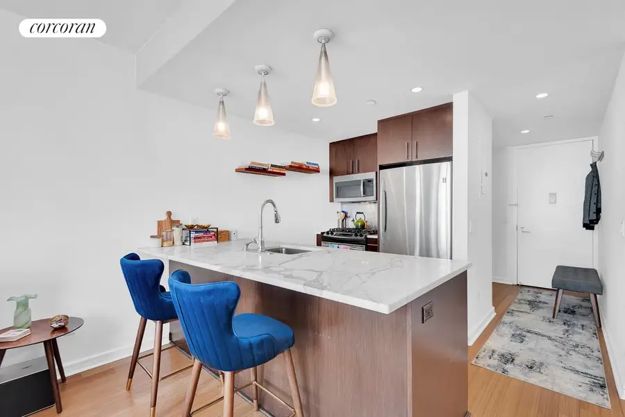 350 W 53rd Street #6G, Manhattan, NY 10019 - #2