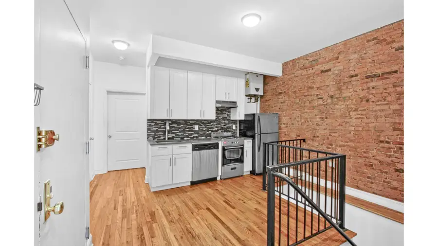 907 Jefferson Avenue, Brooklyn, NY 11221 - #3