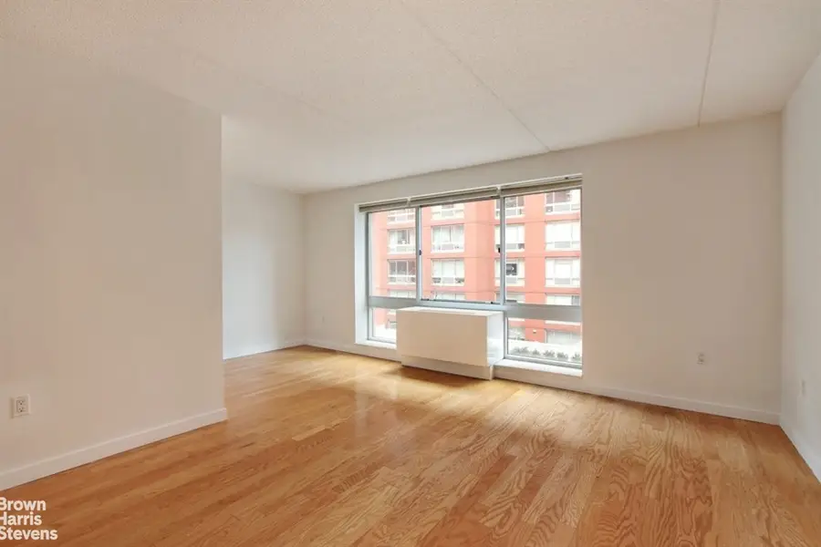 555 W 23rd Street #N5C, New York, NY 10011 - #2