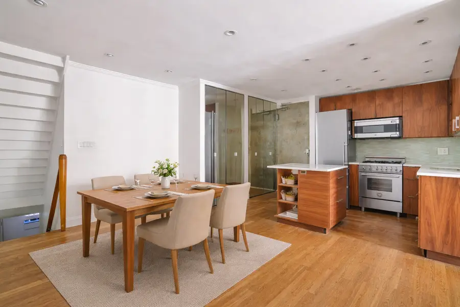 250 W 15th Street #2C, New York, NY 10011 - #3