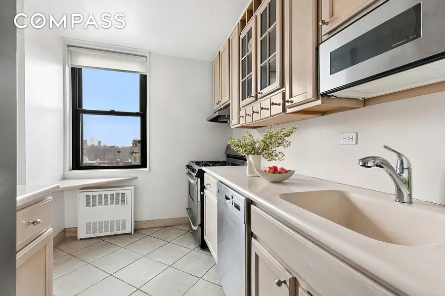 201 E 17th Street #14H, Manhattan, NY 10003 - #3