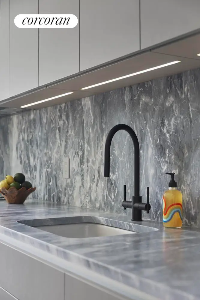 547 W 47th Street #101, Manhattan, NY 10036 - #2