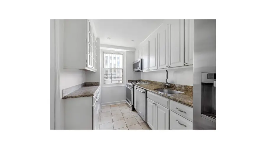 205 E 63rd Street #11WCD, Manhattan, NY 10065 - #3