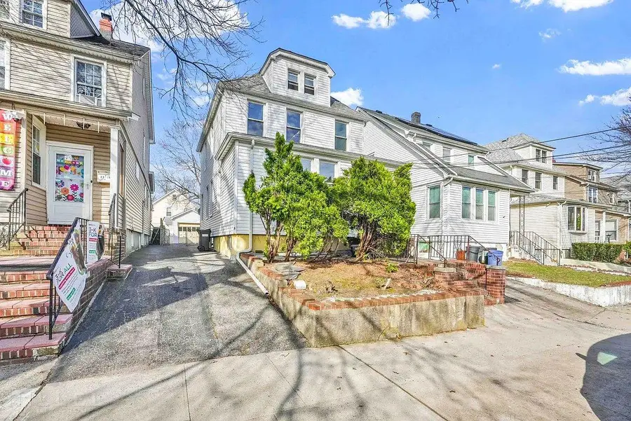 48-26 207th Street, Queens, NY 11364 - #3