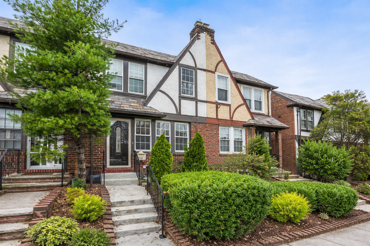 67-100 Dartmouth Street, Queens, NY 11375 - #1