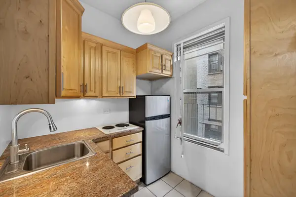 25 W 64th Street #4D, Manhattan, NY 10023