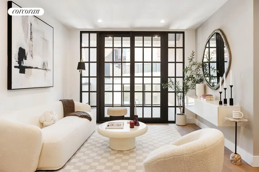 25-23 Newtown Avenue #PHB, Queens, NY 11102 - #2