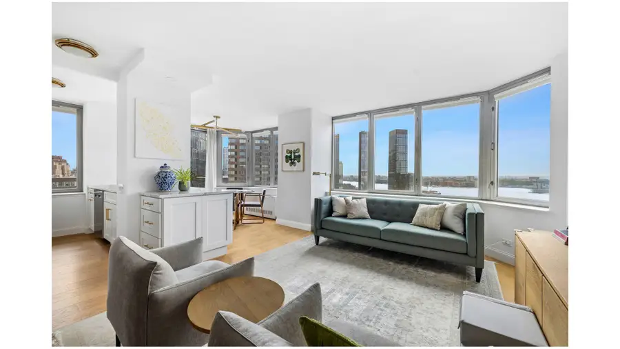 500 W 43rd Street #37A, New York, NY 10036 - #2