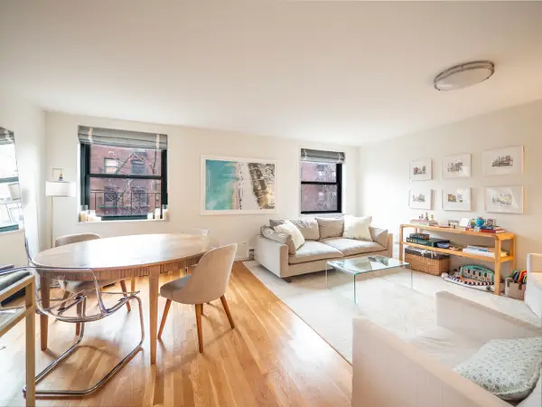 133 Barrow Street #4B, Manhattan, NY 10014