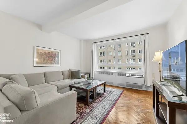 333 W 57th Street #502, Manhattan, NY 10019