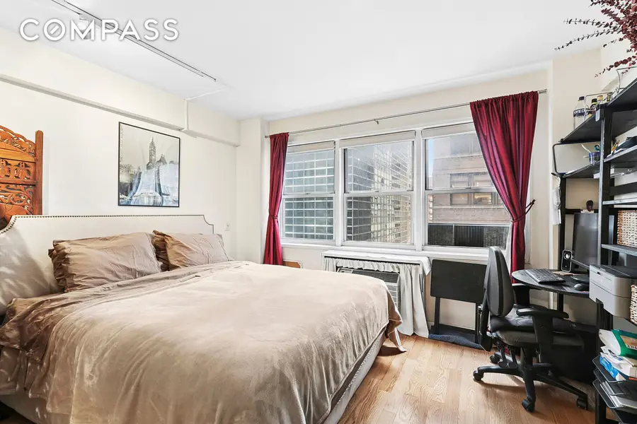 321 E 45th Street #9F, Manhattan, NY 10017 - #3