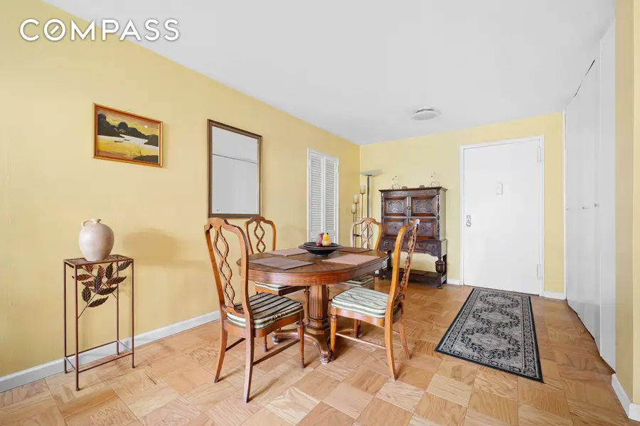 165 W 66th Street #2R, Manhattan, NY 10023 - #2