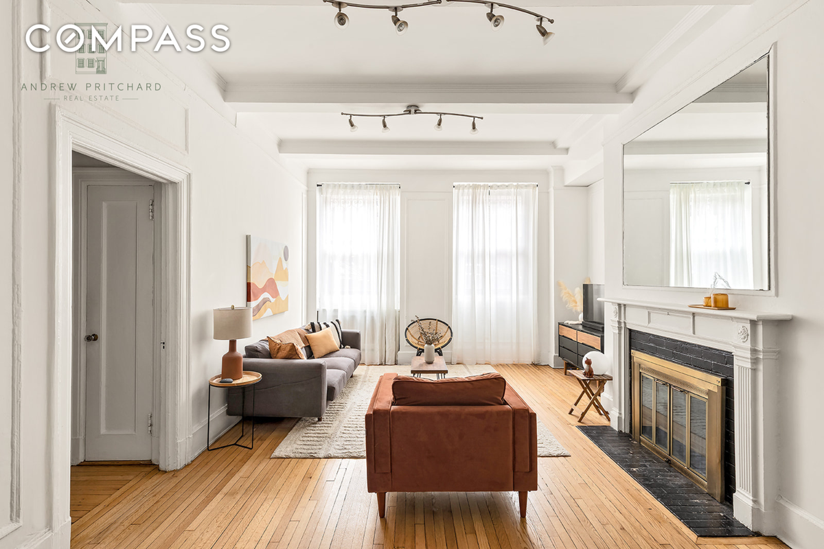 212 E 48th Street #1D, New York, NY 10017 - #1