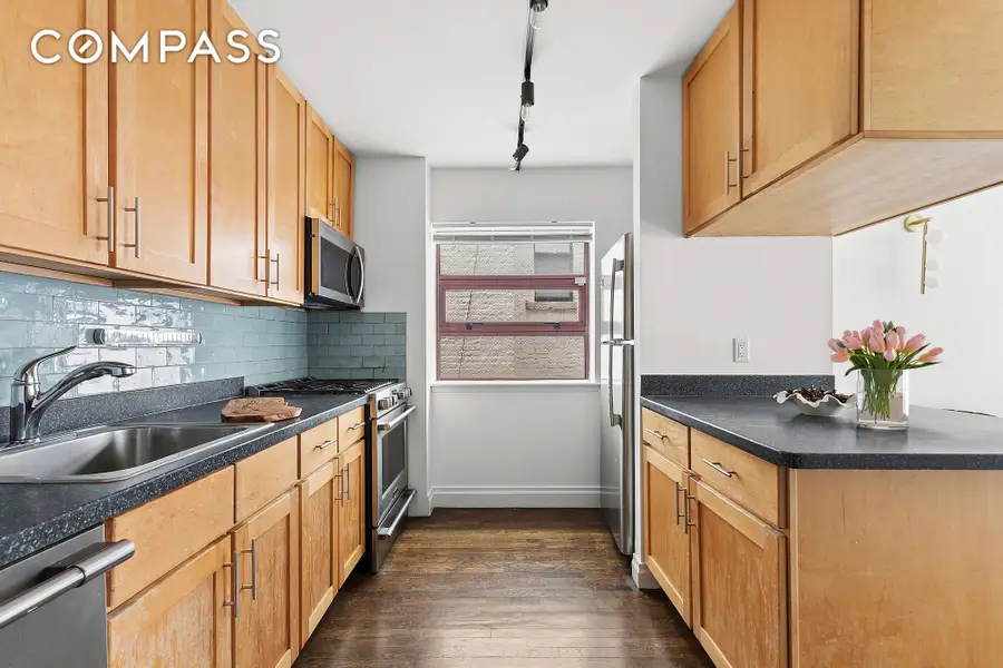 217 E 7th Street #5CD, New York, NY 10009 - #3