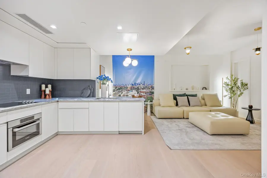 58-01 Queens Boulevard #2-D, Queens, NY 11377 - #3