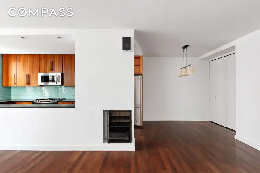 63 E 9th Street #8L, New York, NY 10003 - #3