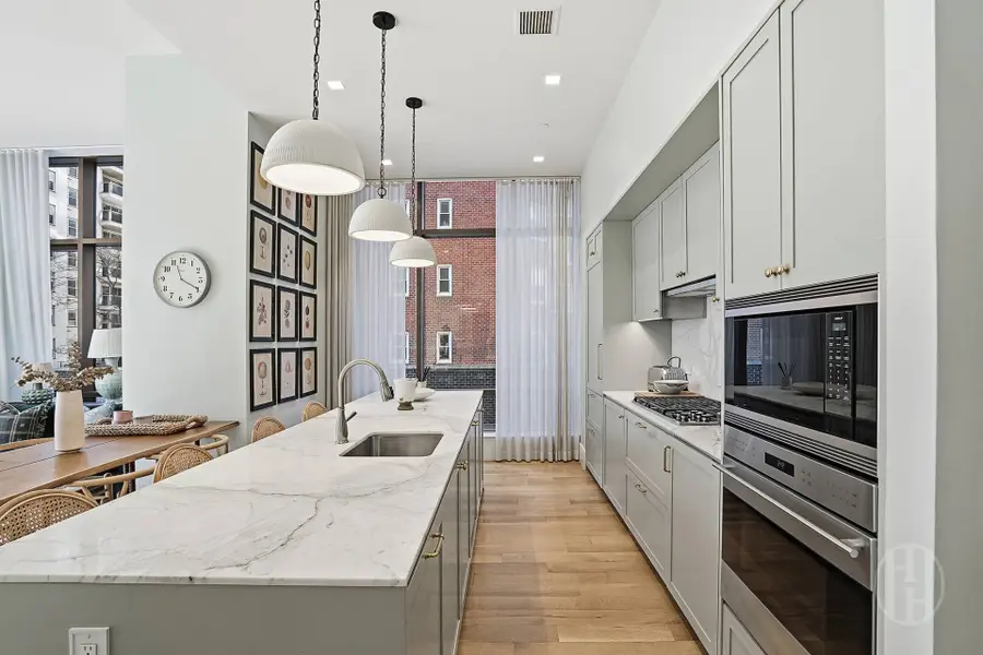 215 E 19th Street #2B, New York, NY 10003 - #2