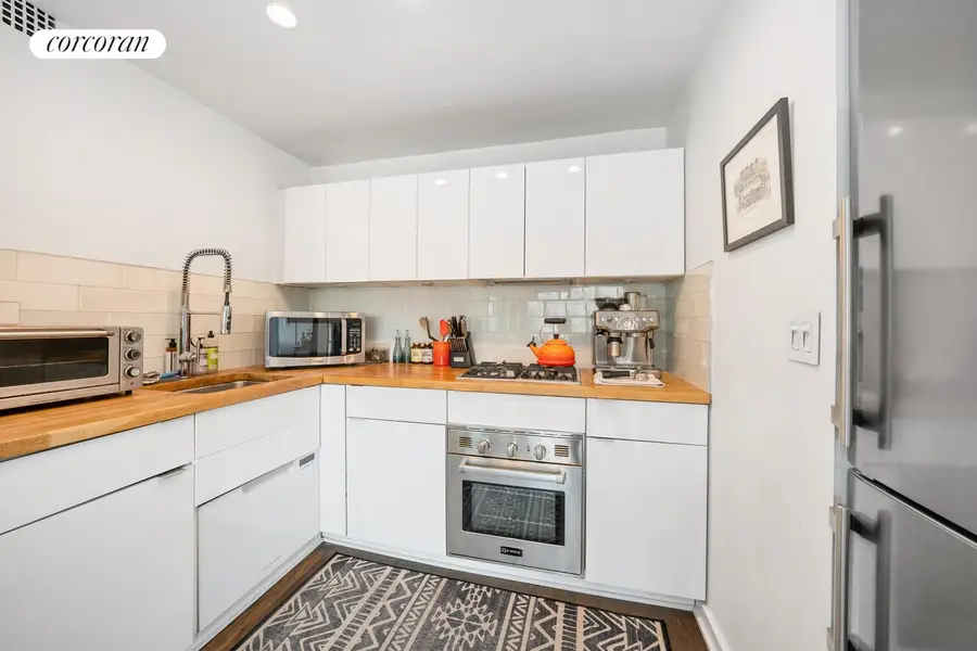 201 W 21st Street #12J, Manhattan, NY 10011 - #3