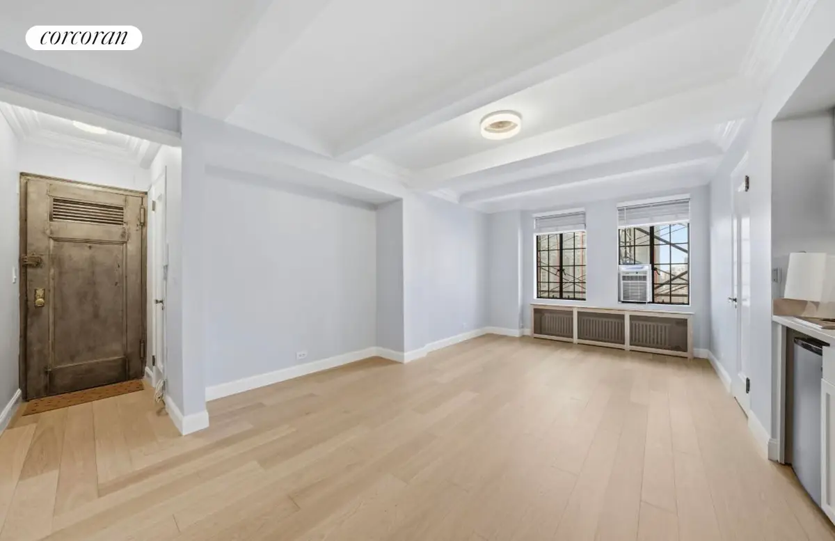 320 E 42nd Street #2117, Manhattan, NY 10017 - #1