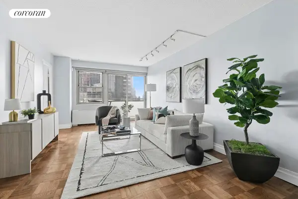 300 E 40th Street #32F, Manhattan, NY 10016