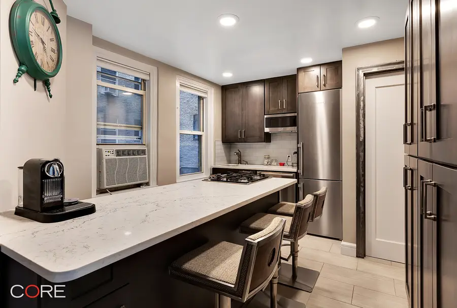 321 E 43rd Street #109, New York, NY 10017 - #2