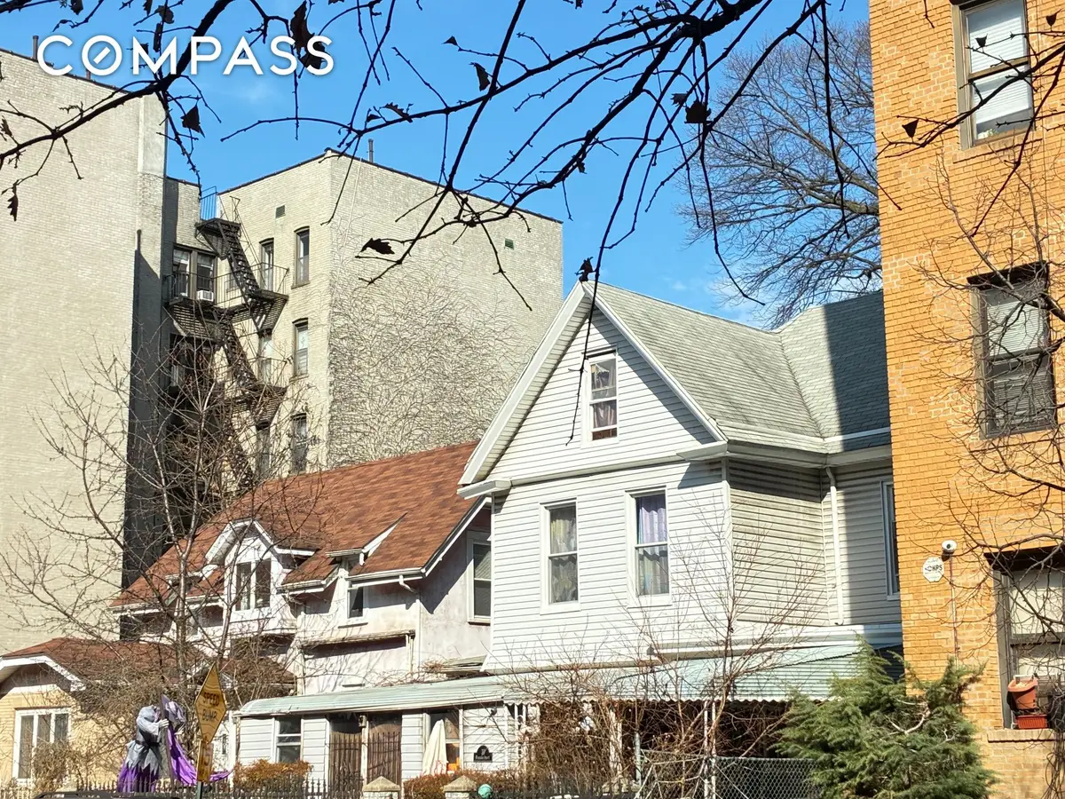 39 Winthrop Street, Brooklyn, NY 11225 - #1