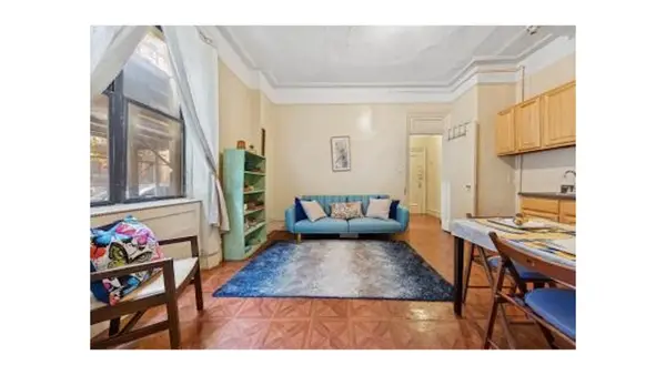 303 W 122nd Street #2, Manhattan, NY 10027