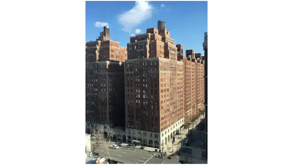 410 W 24th Street #15C, Manhattan, NY 10011