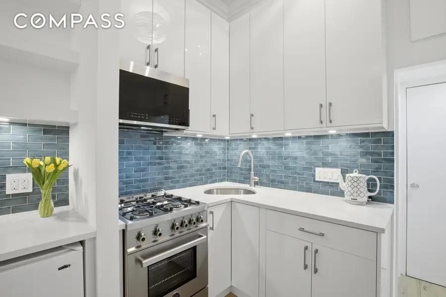 20 Jane Street #A, Manhattan, NY 10014 - #2