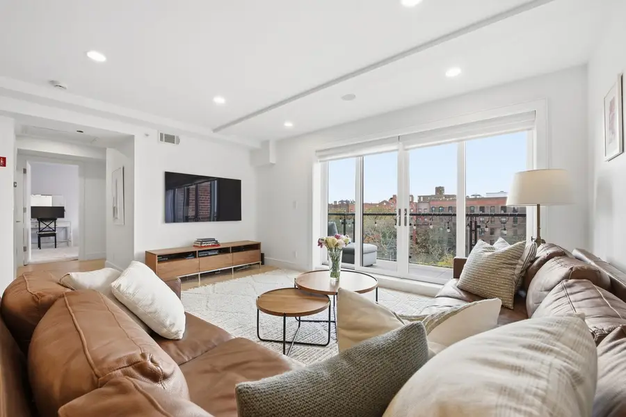 233 Ocean Parkway #7A, Brooklyn, NY 11218 - #3