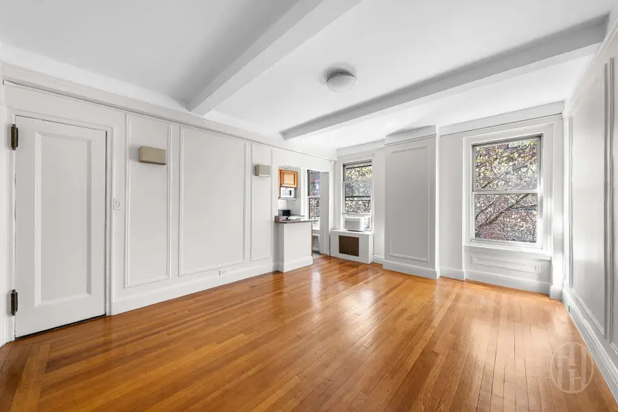 325 W 45th Street #401, Manhattan, NY 10036 - #2