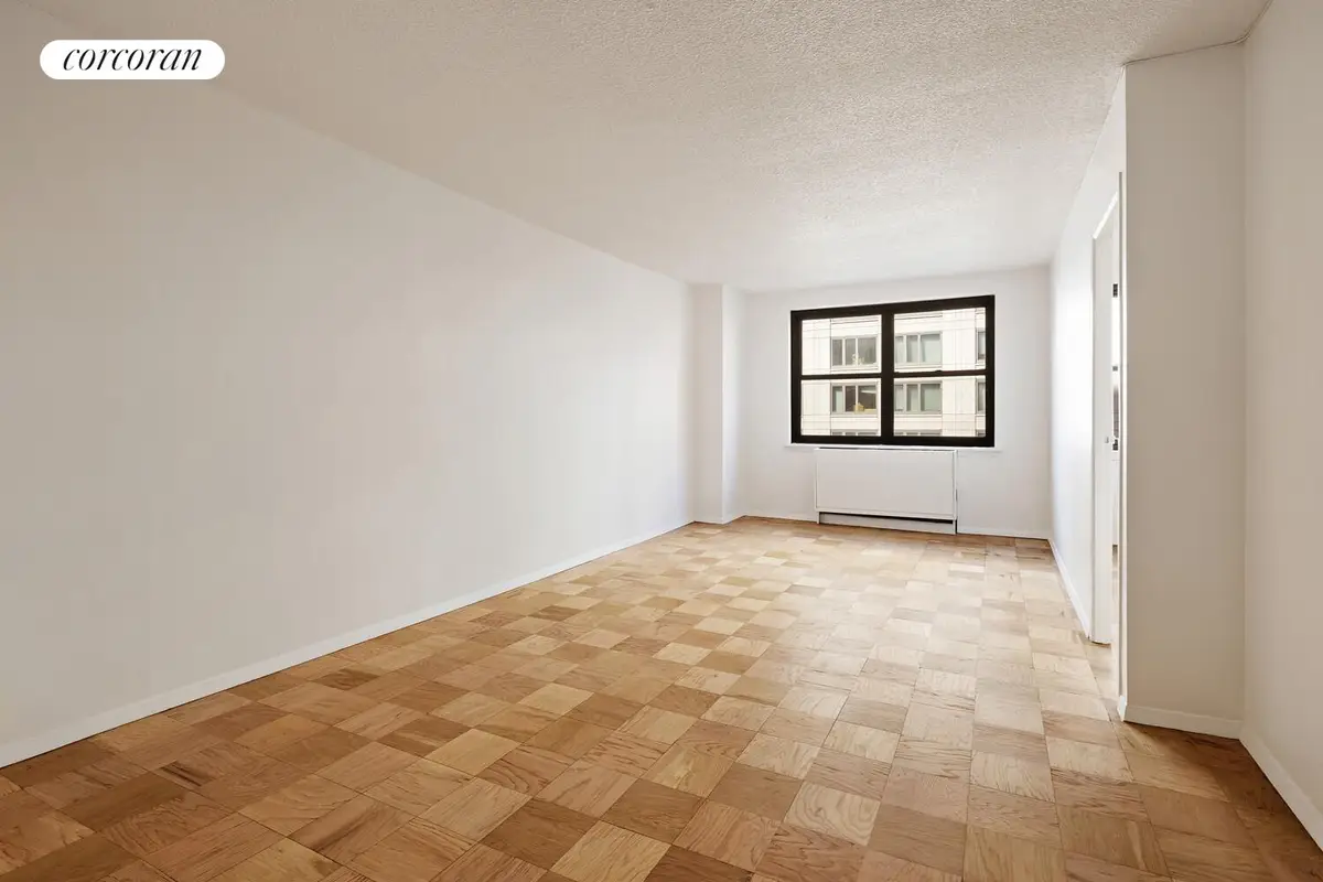 200 E 24th Street #503, Manhattan, NY 10010 - #1