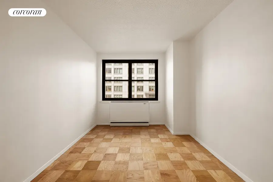 200 E 24th Street #503, Manhattan, NY 10010 - #3