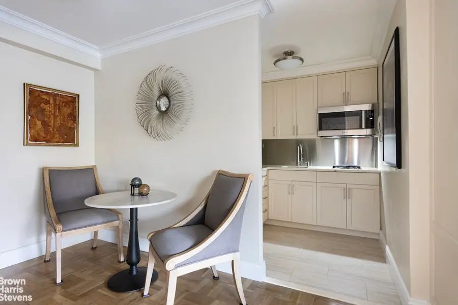 230 E 15th Street #5R, Manhattan, NY 10003 - #3