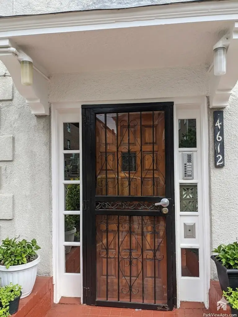 4612 Murdock Avenue, Bronx, NY 10466 - #2