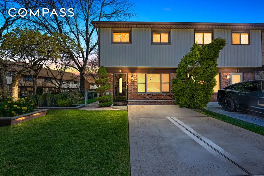 15 Hickory Circle, Staten Island, NY 10312 - #2